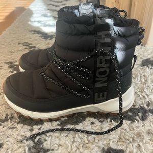 The North Face Women's Thermoball Waterproof boots size 6